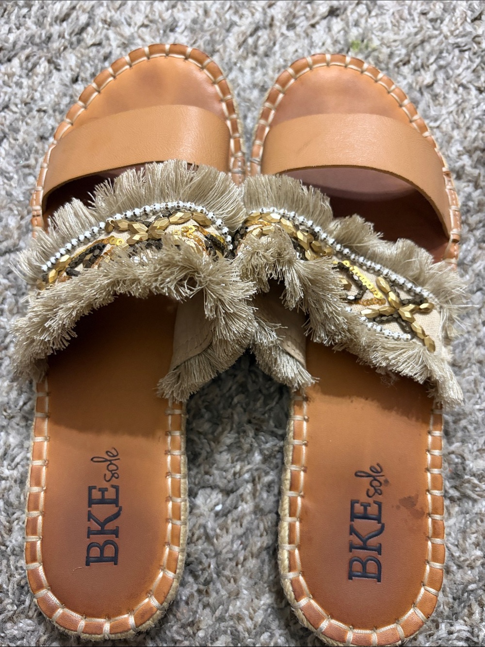 BKE Sole Women's Tan Fringe Beaded Slide Sandals